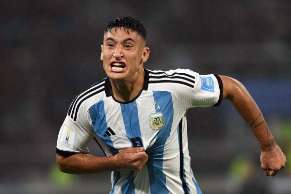 Gran victoria de la Argentina de Mascherano