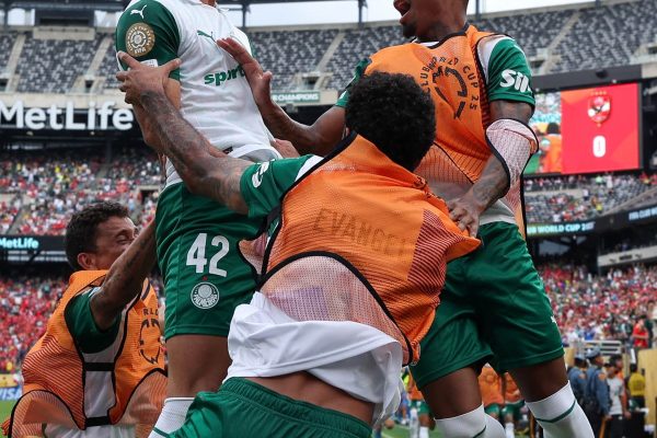 Triunfazo del Palmeiras, que quiere ser candidato