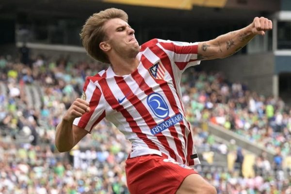 Victoria colchonera con sufrimiento al final