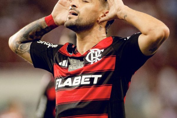 Flamengo, a paso firme en la pasarela de los gigantes mundiales